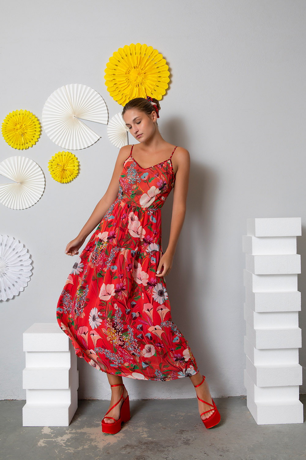 2 Μακρύ Φόρεμα με Σούρες Floral Red 222131021
